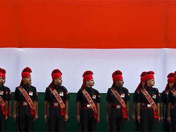 Jaitley confident of achieving fiscal deficit target