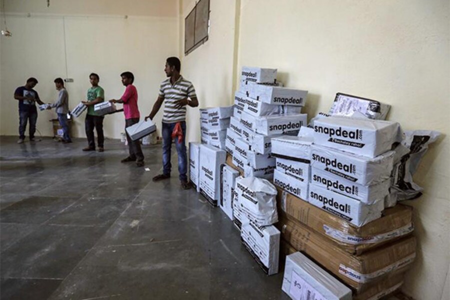 Snapdeal puts 200 employees on notice