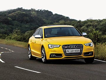 Car: Audi S5 Sportback