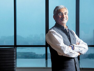 Baby bank, big steps: Rajiv Lall's game plan for IDFC Bank