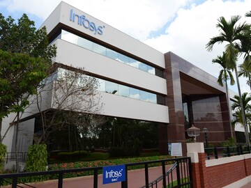 Infosys buyback to return $2 billion, a third of its cash reserves, to investors