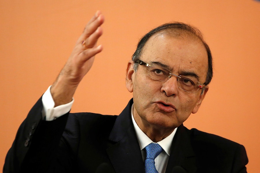 mg_99159_arunjaitley_bg_280x210.jpg