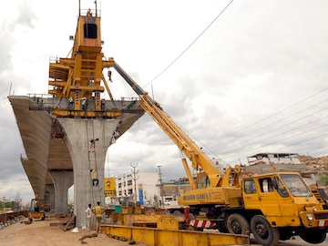 Jaitley takes a 360-degree view of infrastructure development