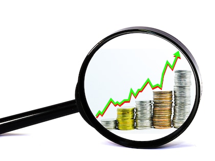 Why are venture capitalists taking over operations of portfolio firms?