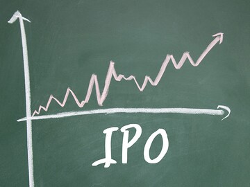 Investors flock to CDSL's IPO, but is it just market euphoria?