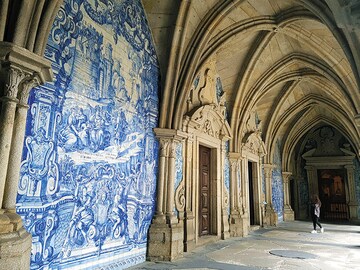 The telling of history through tiles