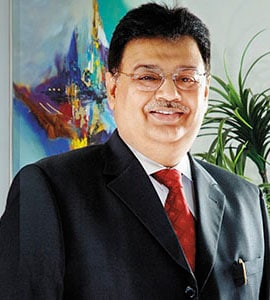 mg_94721_ravi_goyal_280x210.jpg