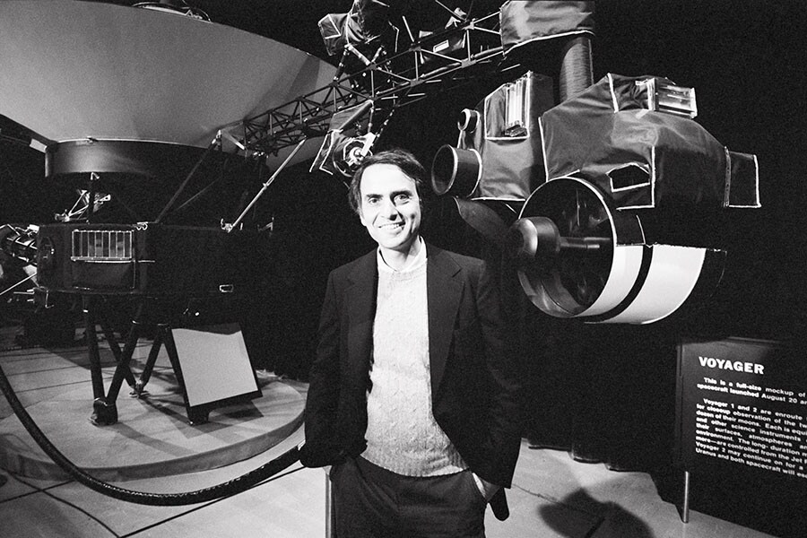 mg_96691_carl_sagan_280x210.jpg