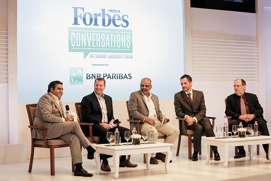 g_104671_forbes_india_conversations_280x210.jpg