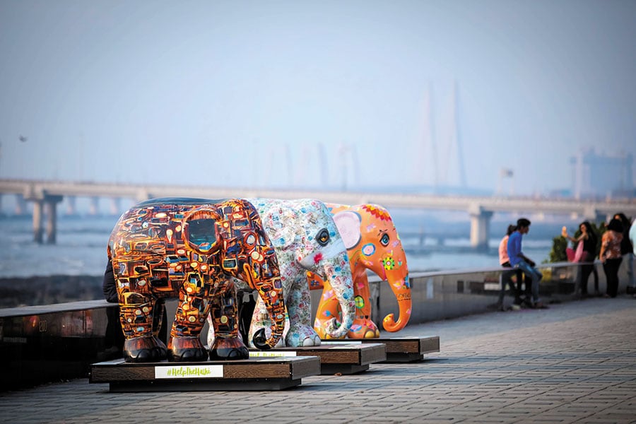 g_104795_elephant_sculpture_280x210.jpg