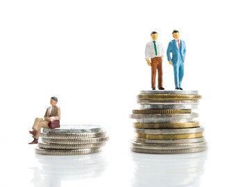 5 factors that fuel income inequality