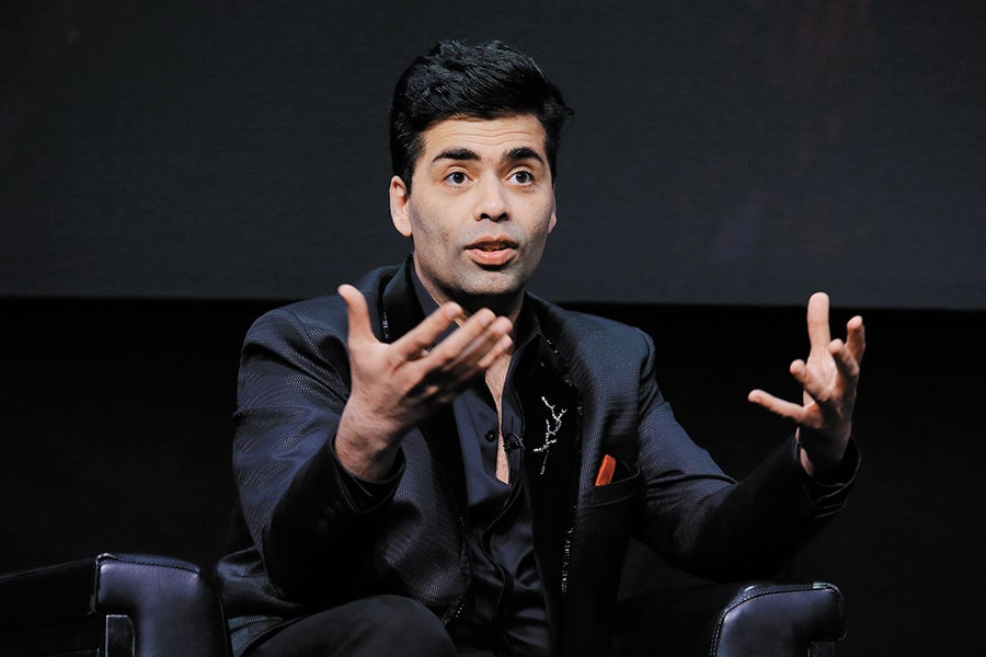 g_111509_karanjohar-602352456-1024x1024_280x210.jpg