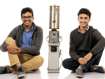 Rohan Ganapathy & Yashas Karanam: In propulsion mode