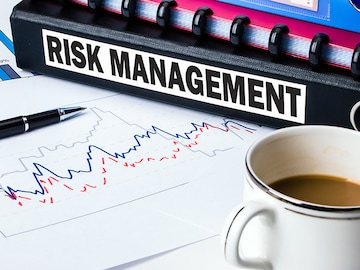 Managing risks on an enterprise scale