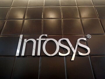 Infosys posts Rs 3,612 crore net profit in Q1 FY18; misses estimate