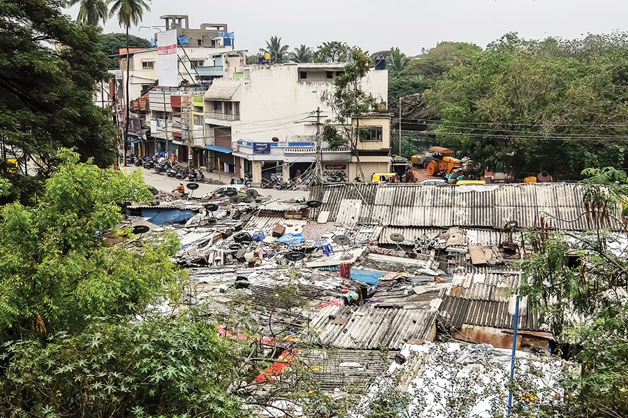 g_107939_india-slum-area-in-bangalore-645242488_280x210.jpg