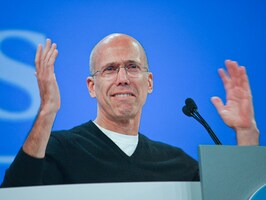 Rethinking the relationship between age, business acumen, and entrepreneurship