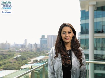 Radha Kapoor Khanna: All in the family (office)