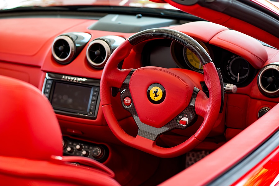 g_114903_ferrari_280x210.jpg