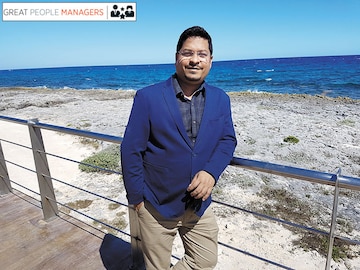 Manoj Pramanik: The team coach