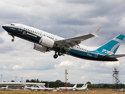 Boeing resisted pilots' calls for urgent fix of jet