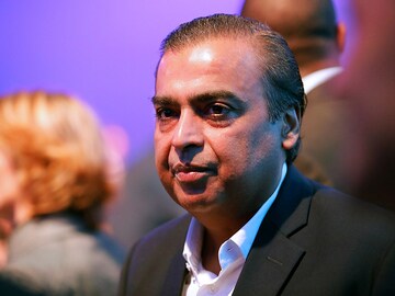 Infographic: RIL's key milestones as it hits Rs10 lakh crore market cap