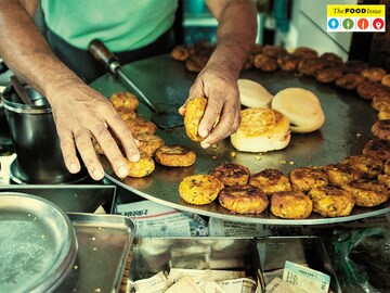 Meet Asia Pacific's most ordered dish: A veg hot dog in Indore