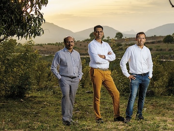 Hosachiguru: The managers for India's farmers