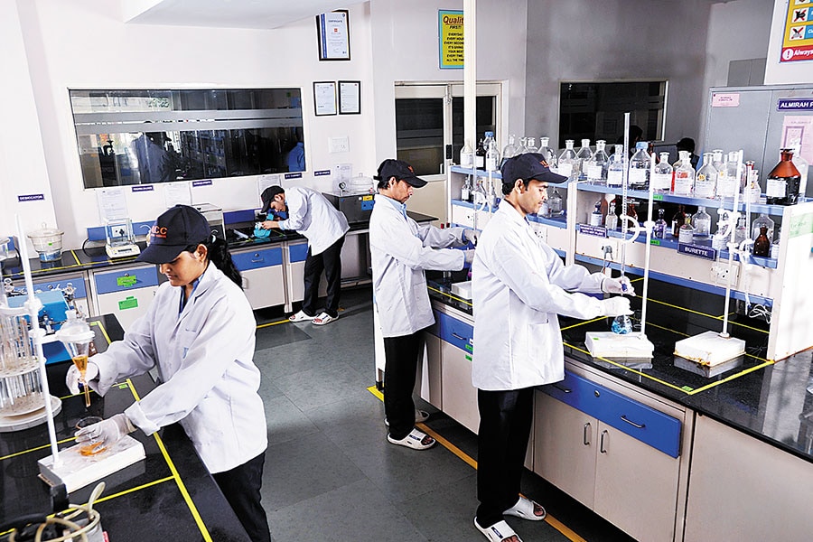 vlcc lab