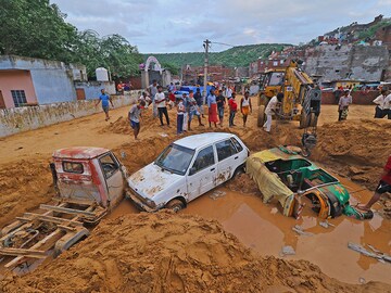 Photo of the Day: Heavy rain ravages Jaipur