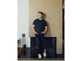 sm_tiktok_nyt_shutterstock_1455487781