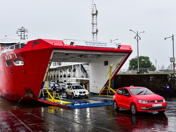 Photo of the day: Mumbai-Alibaug Ro Ro service resumes