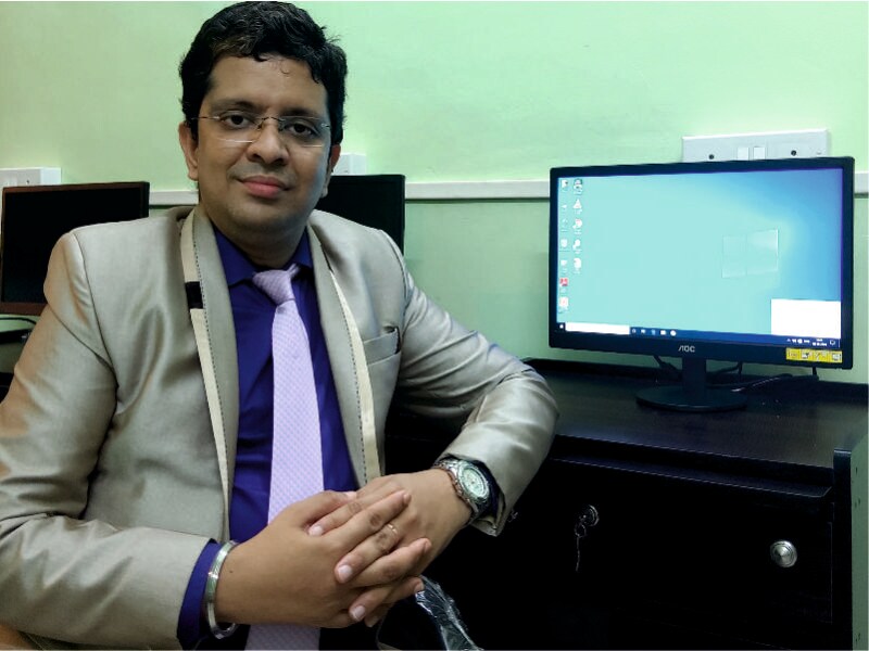 Young stock market entrepreneur talks about his success
