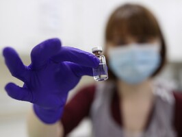 vaccine-1290093877-sm