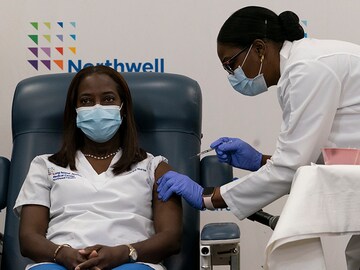 I trust science: Critical care nurse who is first to get vaccine in US