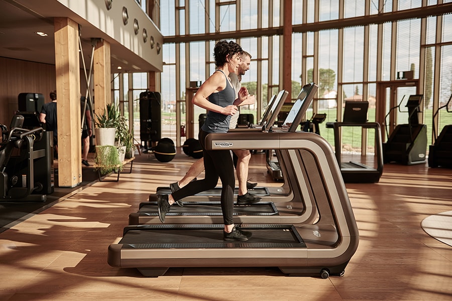 bg_technogym wellness center