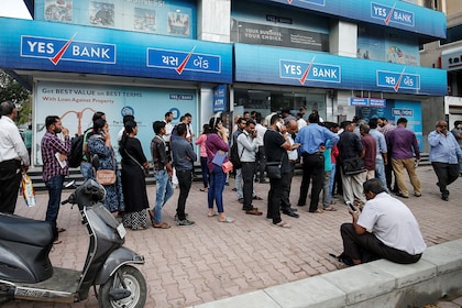 yes bank sm