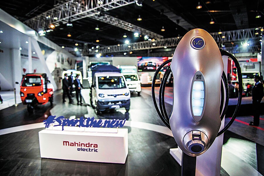 mahindra_charging station