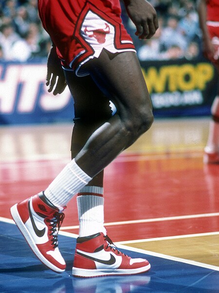 Michael jordan red sneakers hotsell