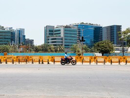 noida metro