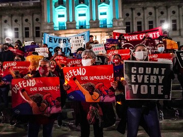 Photo of the Day: Demonstrators picket to uphold democracy in US elections