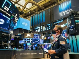 pfizerresult_gettyimages-1229566803-sm