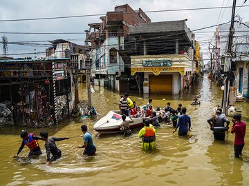 Photo of the Day: Rescue operations on as Hyderabad battles floods