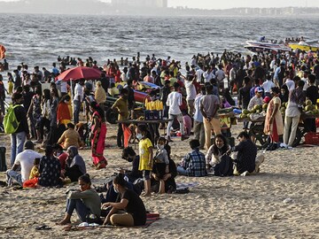 Photo of the Day: Just another Sunday in Mumbai