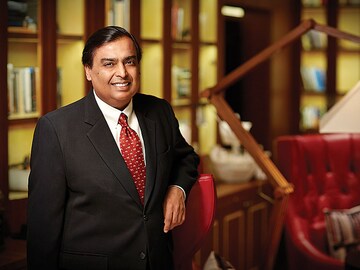 Cover story: Inside Mukesh Ambani's green gambit