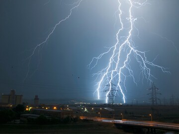 Another climate change fallout: India sees 4.68 lakh more lightning strikes in 2020