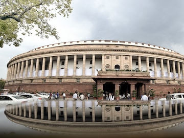Parliamentary Committee questions FB, Google over compliance with IT Rules, traceability, privacy