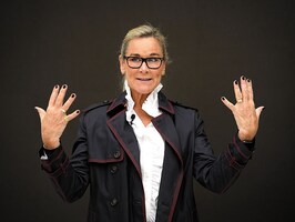 angela ahrendts