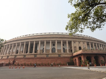IT House Panel quizzes ministries over code of ethics for OTT platforms