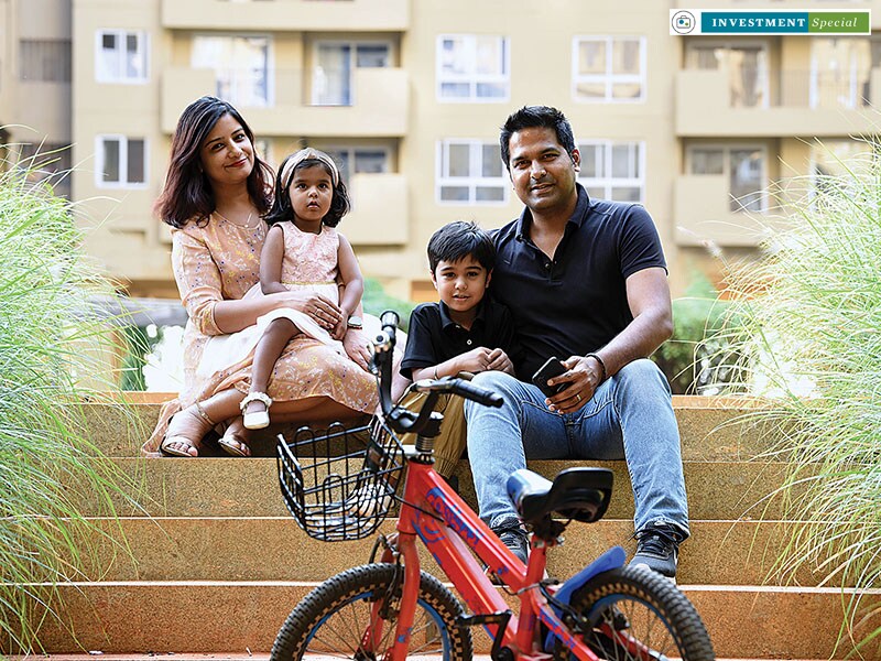 sumeet sinha with family
